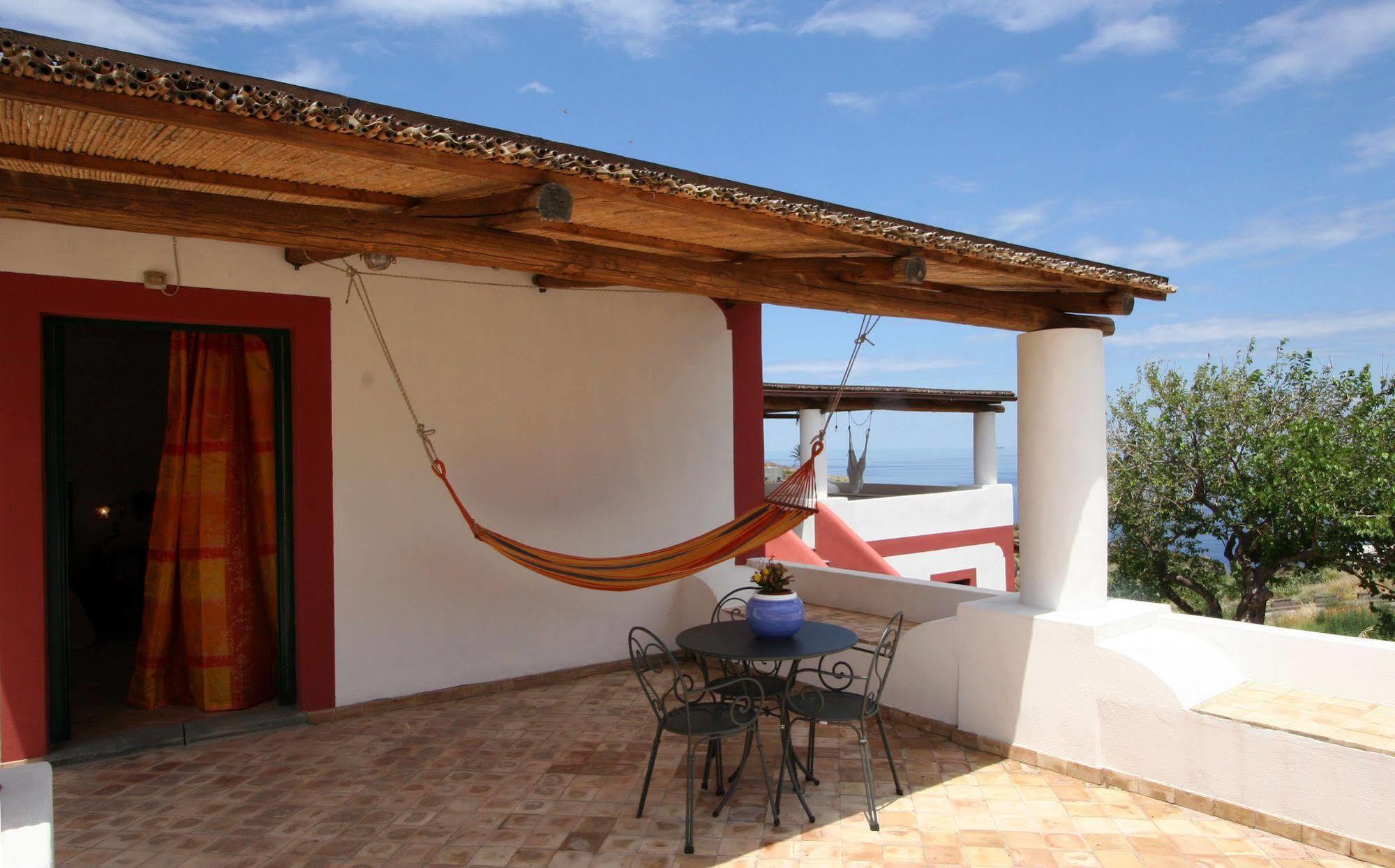 Il Gelso Vacanze Malfa  Ngoại thất bức ảnh